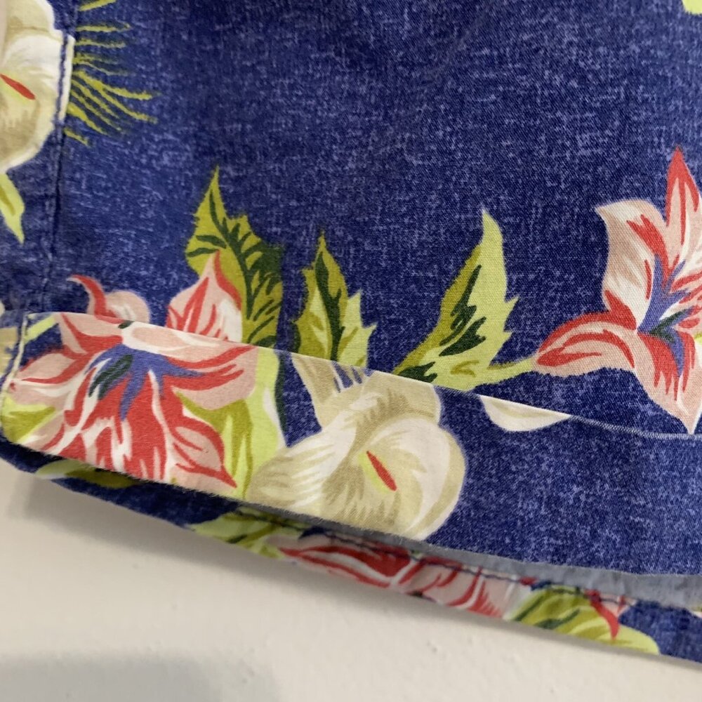 Vintage Tommy Hilfiger Blue Floral Tropical Denim Womens 26 Shorts Resort Travel - Picture 7 of 13